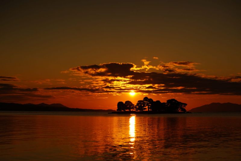 穴道湖に沈む夕日